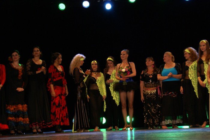 taniec-orientalny-i-flamenco-w-jck-foto-58439
