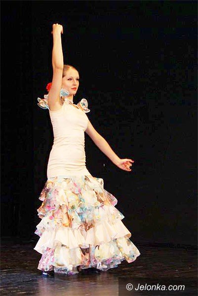 taniec-orientalny-i-flamenco-w-jck-foto-58439