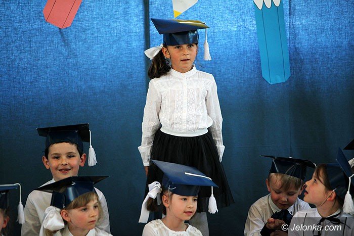 wystepy-artystyczne-i-zy-wzruszenia-w-okraglaczku-foto-58602