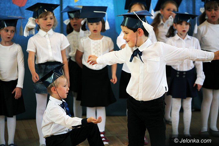 wystepy-artystyczne-i-zy-wzruszenia-w-okraglaczku-foto-58602