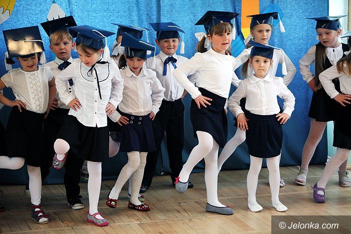 wystepy-artystyczne-i-zy-wzruszenia-w-okraglaczku-foto-58602