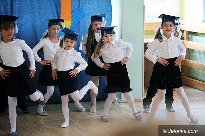 wystepy-artystyczne-i-zy-wzruszenia-w-okraglaczku-foto-58602