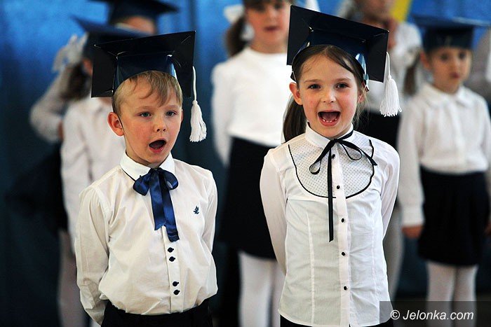 wystepy-artystyczne-i-zy-wzruszenia-w-okraglaczku-foto-58602