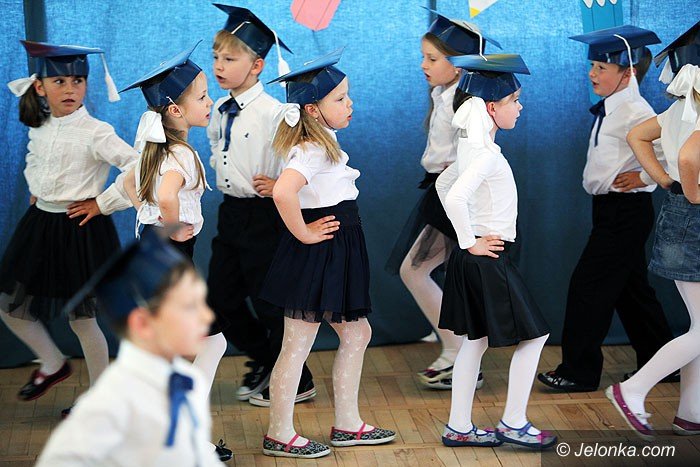 wystepy-artystyczne-i-zy-wzruszenia-w-okraglaczku-foto-58602