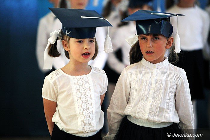 wystepy-artystyczne-i-zy-wzruszenia-w-okraglaczku-foto-58602