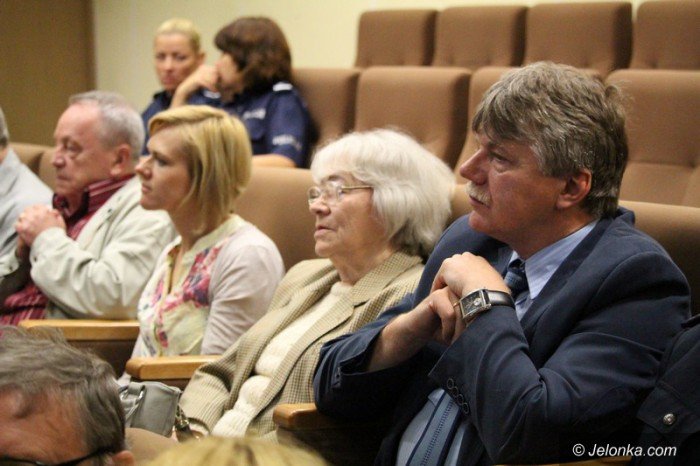 seniorze-nie-daj-sie-oszukac-debata-o-bezpieczenstwie-foto-58619
