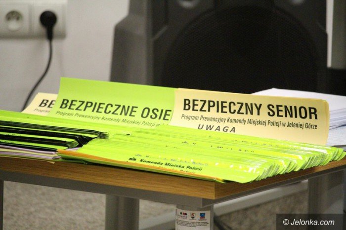 seniorze-nie-daj-sie-oszukac-debata-o-bezpieczenstwie-foto-58619