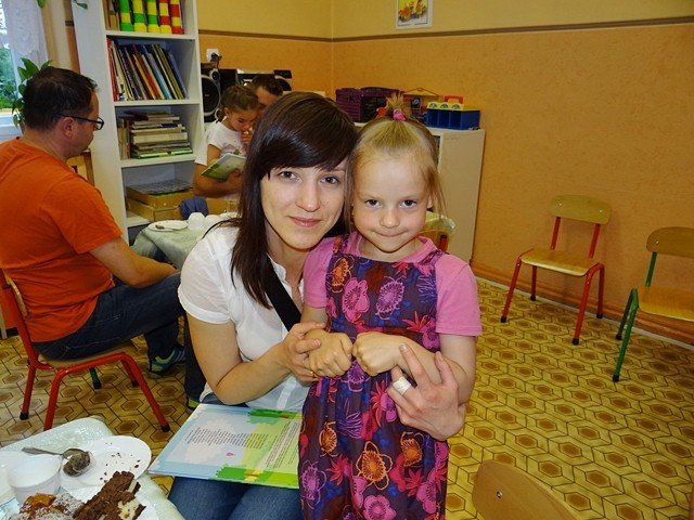 uroczystosc-w-przedszkolu-haabay-pena-wzruszen-foto-58696