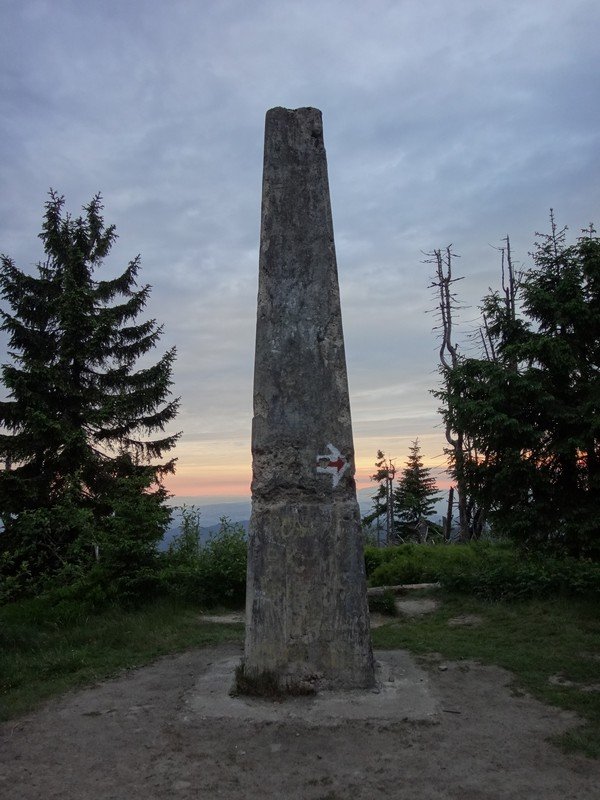 jeleniogorzanin-pobieg-po-szczytach-i-pobi-rekord-foto-58698