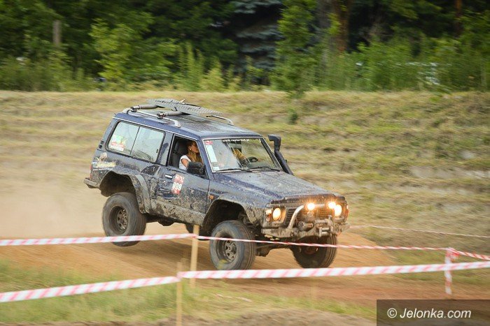 chaos-informacyjny-na-mud-party-foto-58782