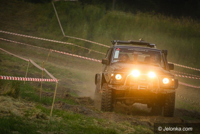 chaos-informacyjny-na-mud-party-foto-58782
