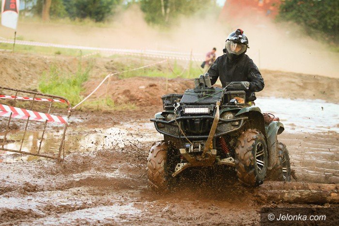 chaos-informacyjny-na-mud-party-foto-58782