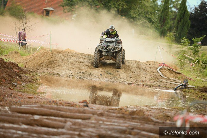 chaos-informacyjny-na-mud-party-foto-58782