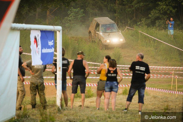 chaos-informacyjny-na-mud-party-foto-58782