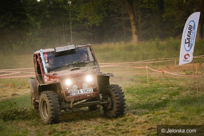 chaos-informacyjny-na-mud-party-foto-58782