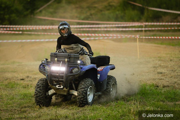 chaos-informacyjny-na-mud-party-foto-58782