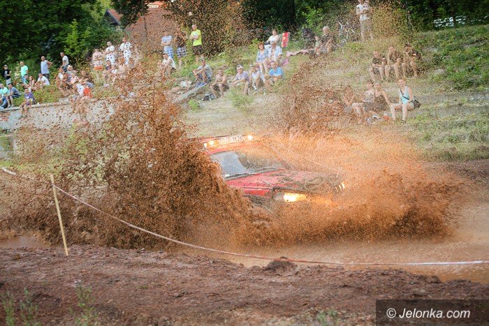 chaos-informacyjny-na-mud-party-foto-58782