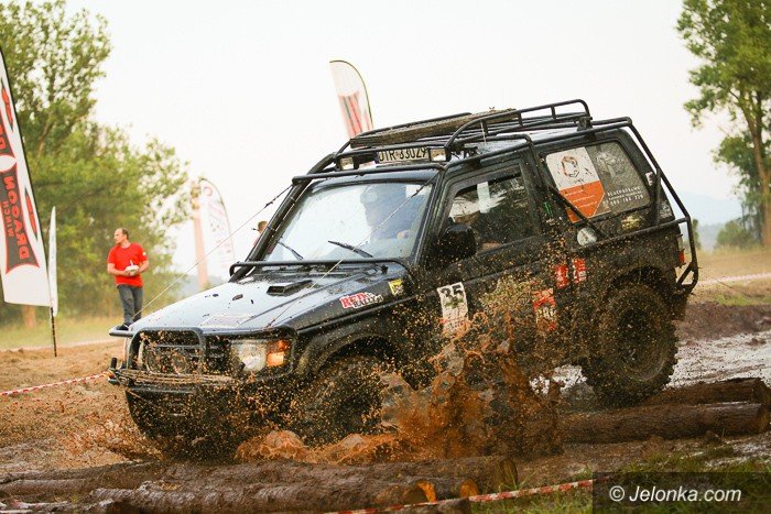chaos-informacyjny-na-mud-party-foto-58782