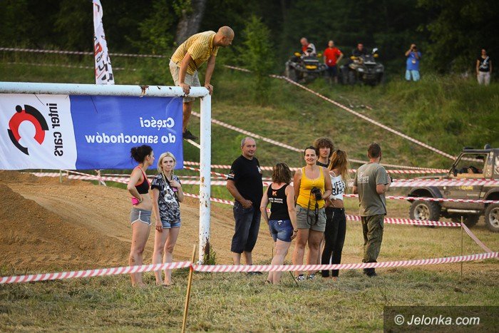 chaos-informacyjny-na-mud-party-foto-58782