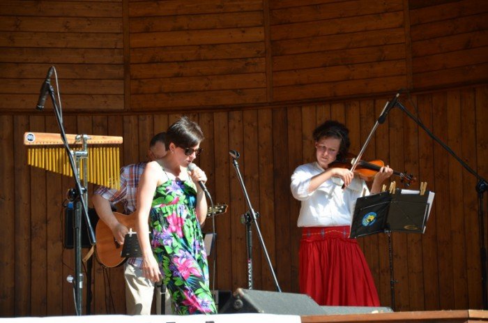 goracy-koncert-promenadowy-w-parku-zdrojowym-foto-58786