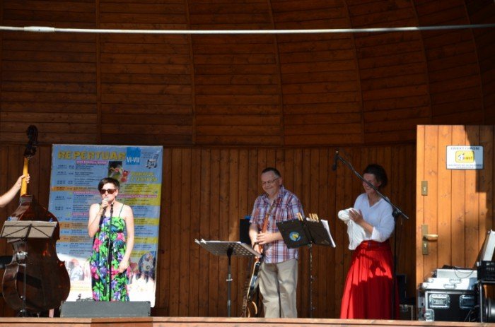 goracy-koncert-promenadowy-w-parku-zdrojowym-foto-58786