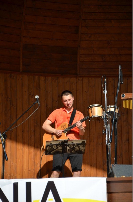 goracy-koncert-promenadowy-w-parku-zdrojowym-foto-58786
