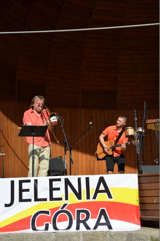 goracy-koncert-promenadowy-w-parku-zdrojowym-foto-58786