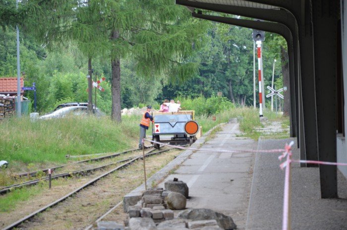 weekend-na-kolei-z-przejazdzkami-drezyna-foto-58801