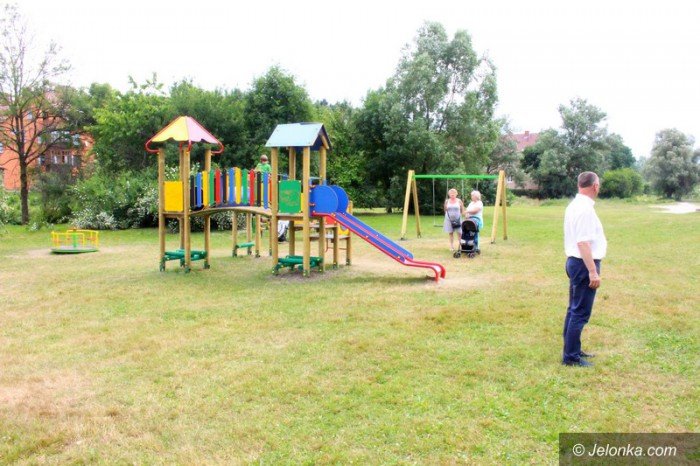 dzieci-z-gowackiego-maja-piekny-plac-zabaw-foto-58838