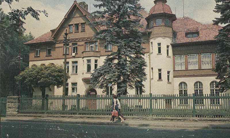 Wracamy do Cieplic: pensjonat już jako szpital MSW w latach 80-tych XX wieku.