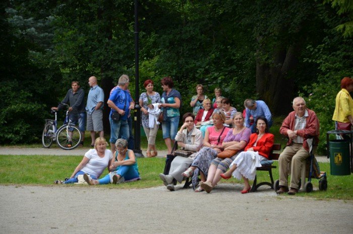 swietna-zabawa-na-parkowej-potancowce-foto-58881