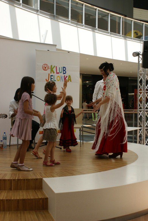 soneczna-fiesta-dla-dzieci-w-galerii-sudeckiej-foto-58886