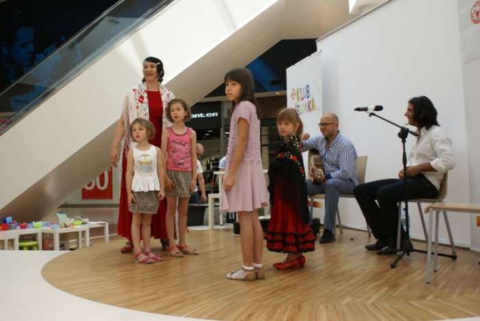 soneczna-fiesta-dla-dzieci-w-galerii-sudeckiej-foto-58886