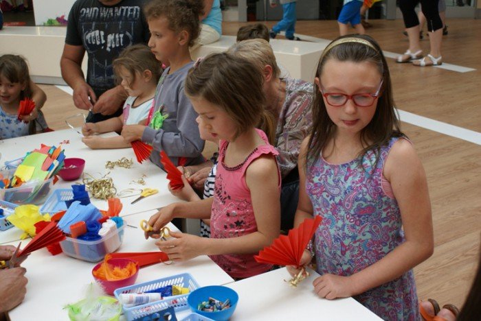 soneczna-fiesta-dla-dzieci-w-galerii-sudeckiej-foto-58886