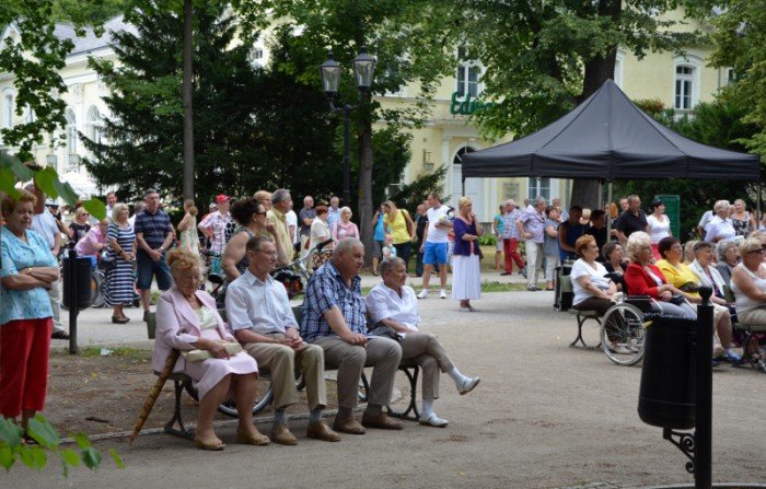 swingowo-jazzowe-rytmy-w-parku-zdrojowym-foto-58887