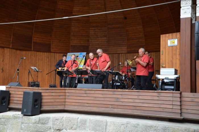 swingowo-jazzowe-rytmy-w-parku-zdrojowym-foto-58887
