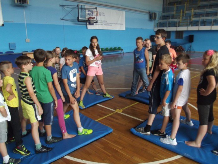 pokolonie-na-sportowo-z-mosem-foto-58950