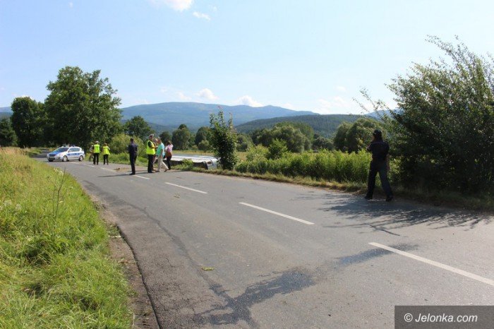 autobus-pksu-wpad-do-rowu-sa-ranni-foto-aktualizacja-58952