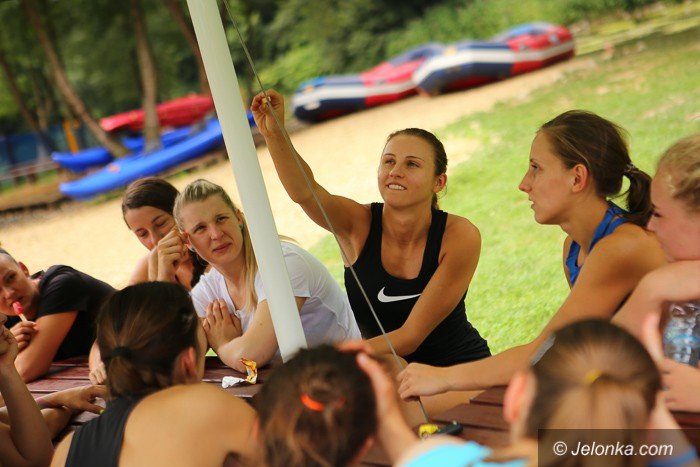 dobre-wiesci-z-obozu-kpru-w-gorach-sowich-foto-58981