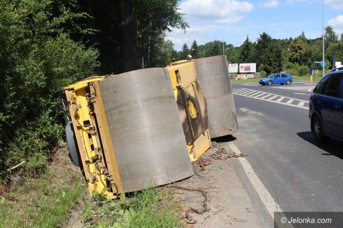 walec-drogowy-w-rowie-foto-59029