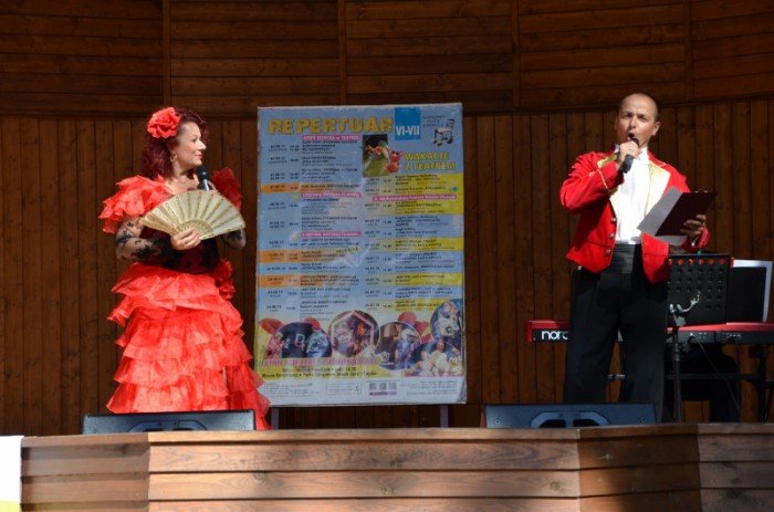 spotkanie-z-operowym-duetem-w-parku-zdrojowym-foto-59088