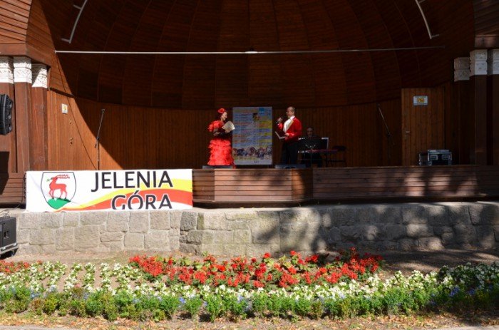 spotkanie-z-operowym-duetem-w-parku-zdrojowym-foto-59088