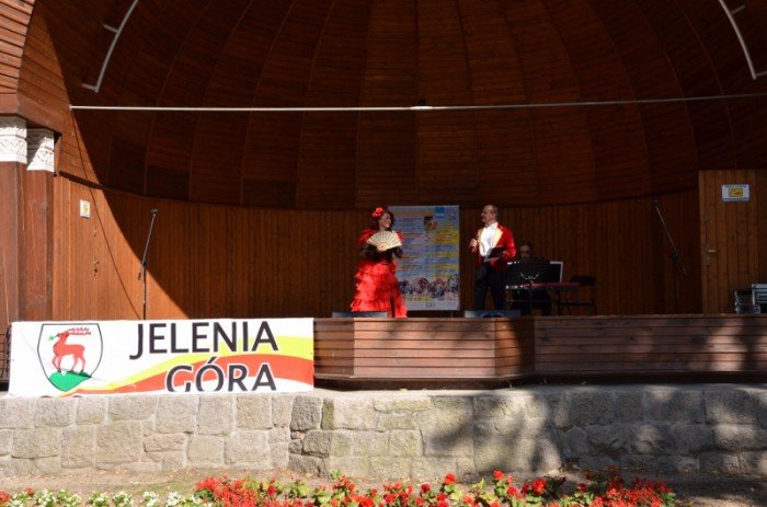 spotkanie-z-operowym-duetem-w-parku-zdrojowym-foto-59088