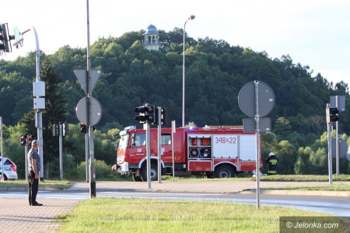 kolizja-z-udziaem-czterech-aut-w-tym-cystern-foto-59102