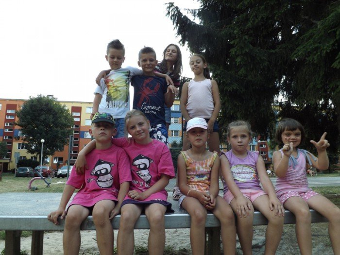 trwa-skok-w-blok-i-mnostwo-sie-dzieje-fot-59229