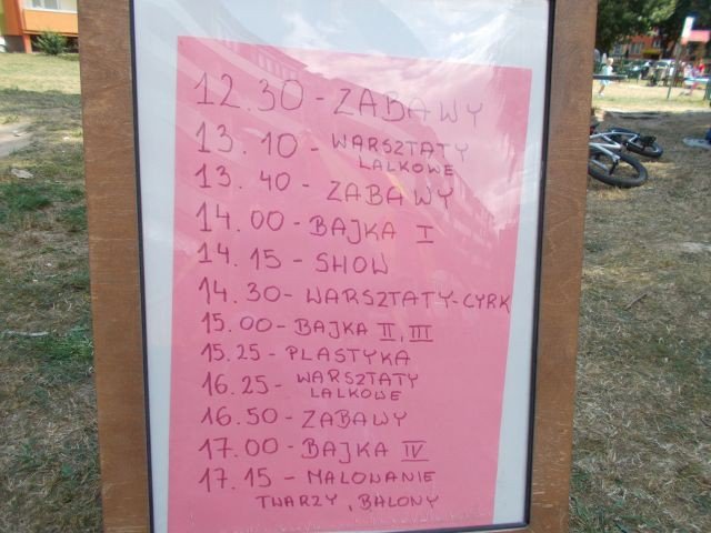 trwa-skok-w-blok-i-mnostwo-sie-dzieje-fot-59229
