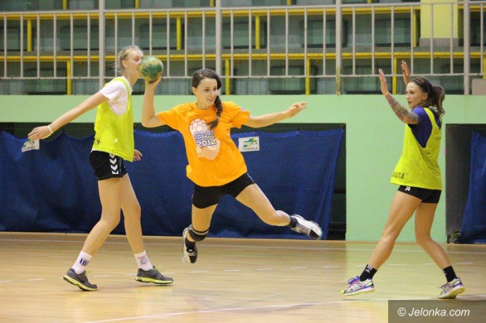 tetiana-bilenia-juz-trenuje-z-zespoem-foto-59233