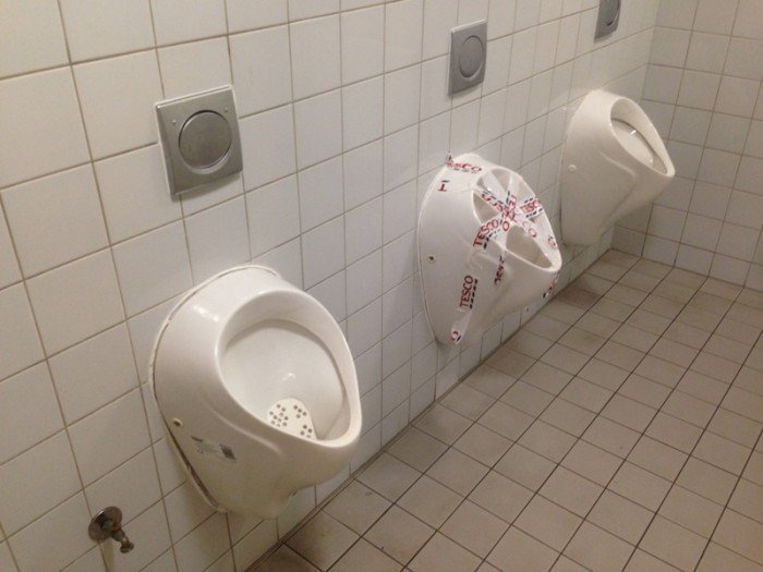 oburzajacy-stan-toalet-w-jeleniogorskim-tesco-59370