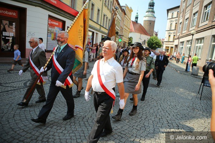 uroczyscie-w-dniu-swieta-wojska-polskiego-foto-59402