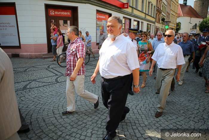 uroczyscie-w-dniu-swieta-wojska-polskiego-foto-59402